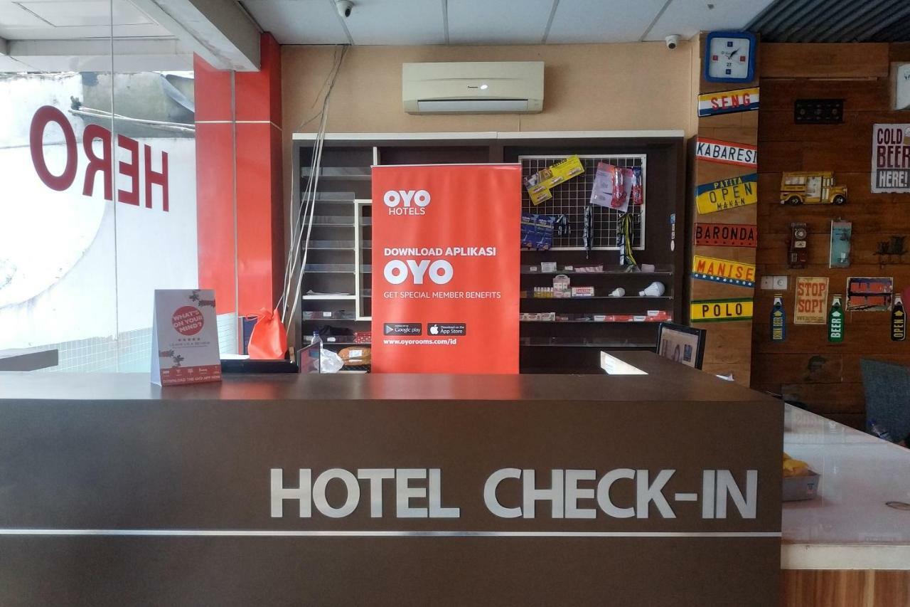 אמבון Oyo 1089 Hotel Hero מראה חיצוני תמונה